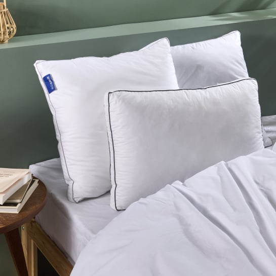 BLEU CALIN Lot de 2 Oreillers 60x60cm Le Lavable à 95° - Confort Moelleux  blanc - Bleu Calin