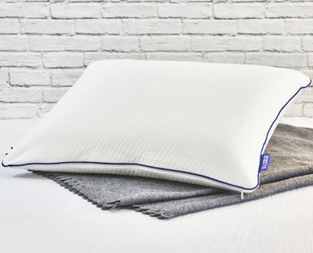 Protège-Matelas Couvre-lit en Peluche Chaude Drap-Housse Antidérapant  Enveloppe Douceur Coton Lavable en Machine À 60°c Convient Aux Matelas De  5-25cm (Color : Blue A, Size : 150x200cm) : : Cuisine et Maison